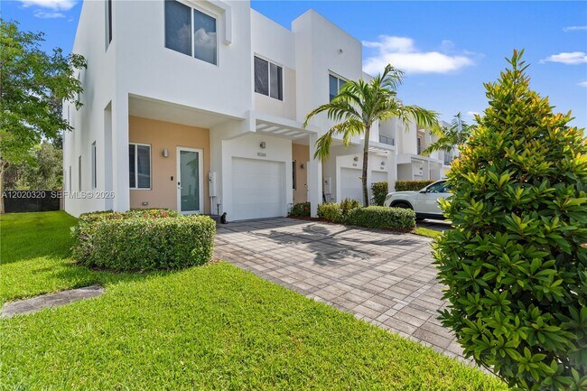 Foto del edificio - 10265 NW 72nd Terrace