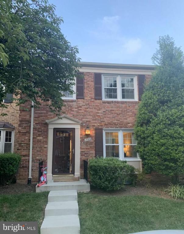 Foto del edificio - 1539 Candlewick Ct