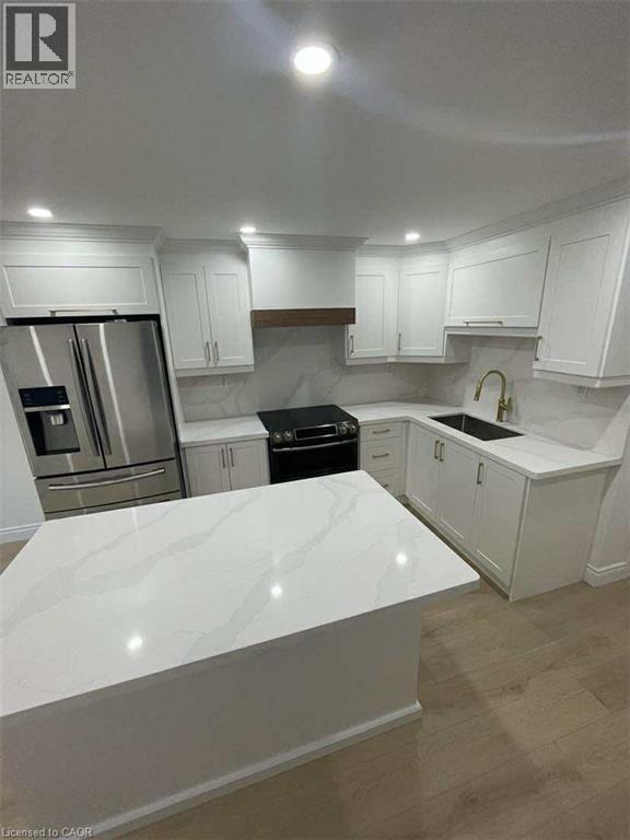 Photo principale - 27 Spachman St