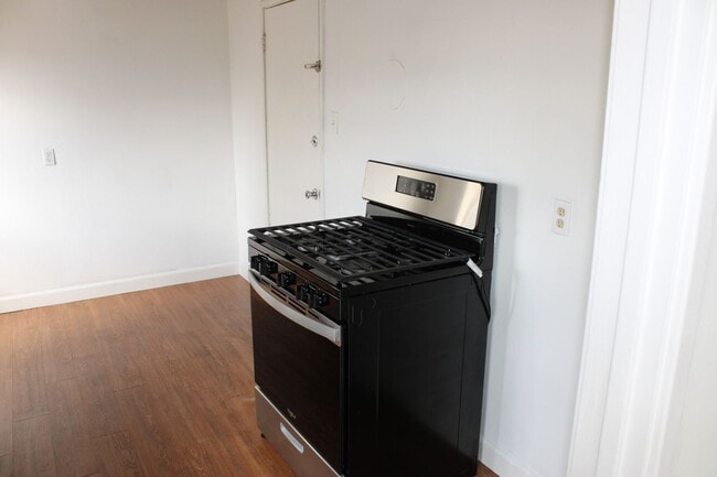 Foto del edificio - 3 bed 1 bath home