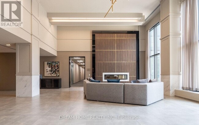 Building Photo - 4085 Parkside Village Dr