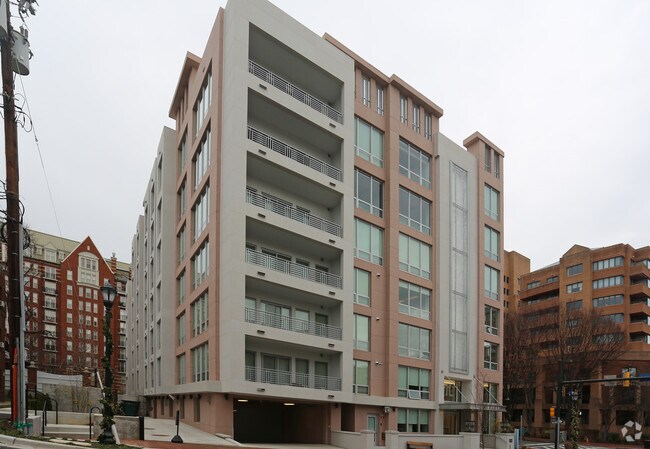Foto del edificio - The Lauren Residences
