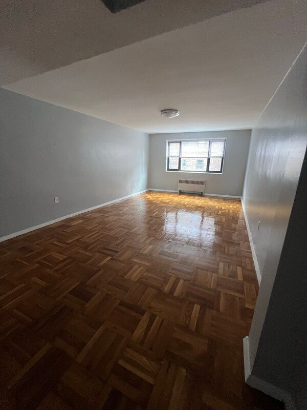 Foto del edificio - 56 S Munn Ave