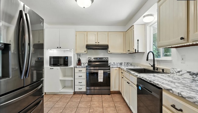 Building Photo - 3700 NW 191st Cir