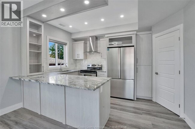 Building Photo - 1054 Howard Ave