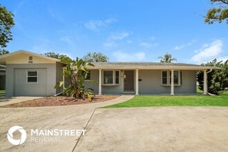 Building Photo - 4501 36th Ave N