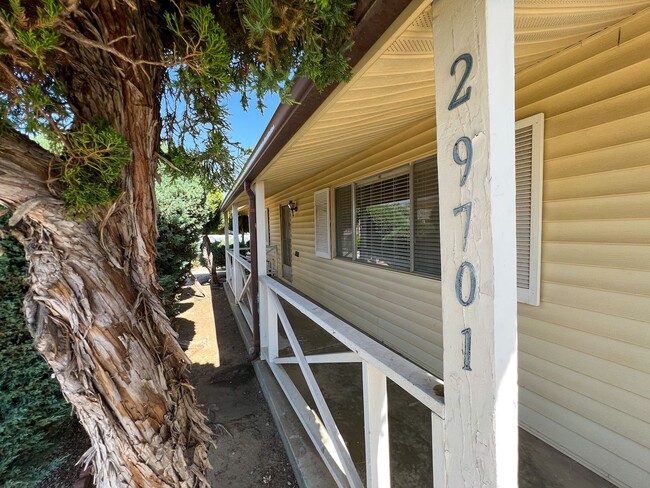 Building Photo - Beautiful 55+ home with a Garage in Sun Ci...