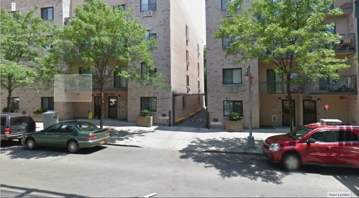 Primary Photo - 2309 Westchester Ave