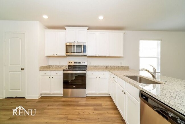 Foto del edificio - Coming Soon!