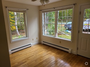 Building Photo - 64 N Pownal Rd