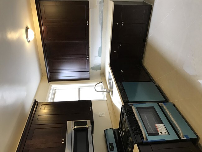 Foto del edificio - 8617 S Carpenter St