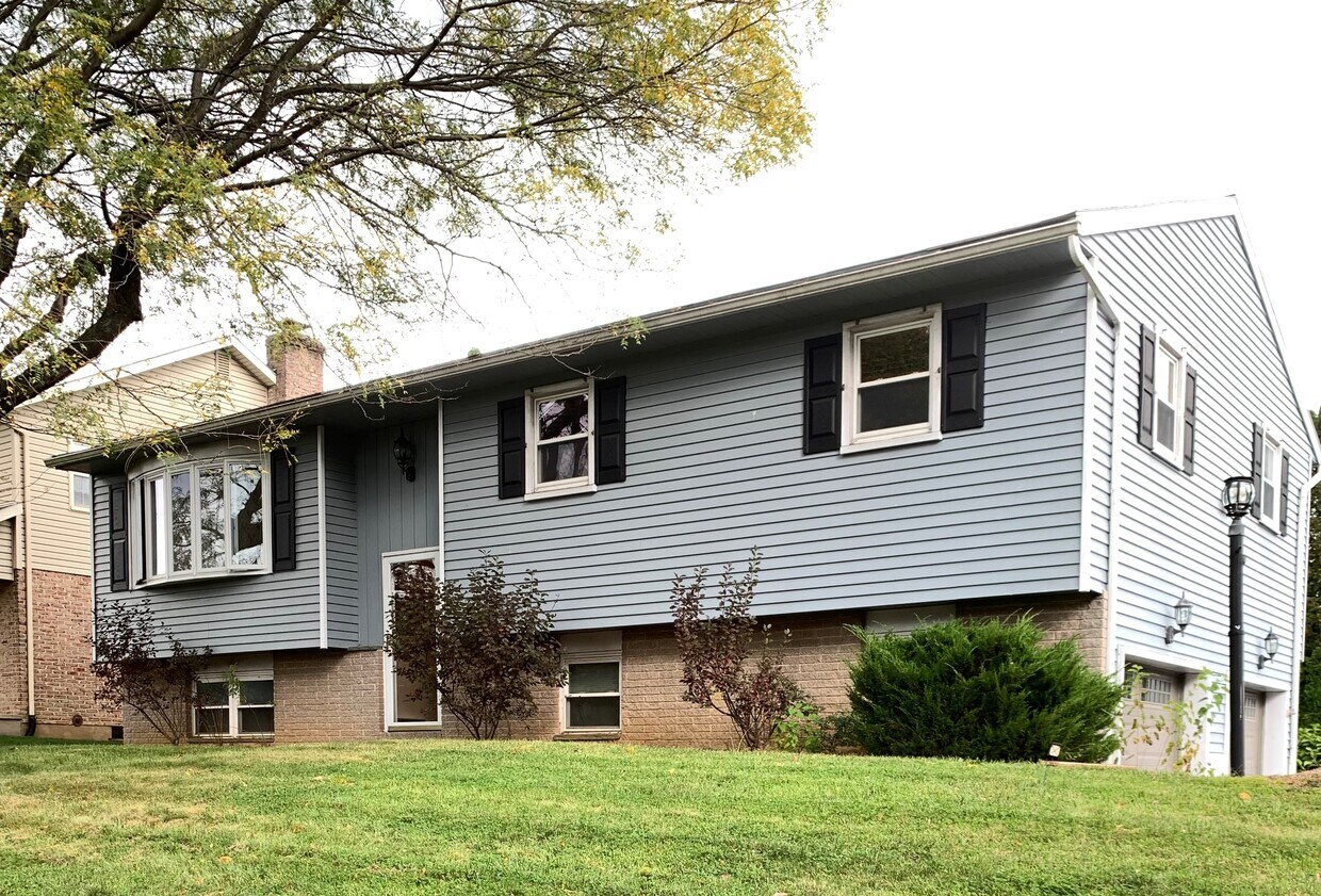 2416 6th St, Bethlehem, PA 18020 House Rental in Bethlehem, PA