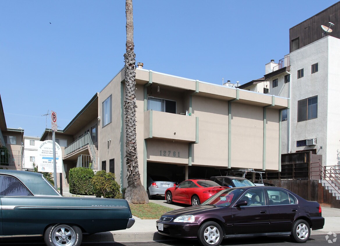 Building Photo - 12761 Pacific Ave