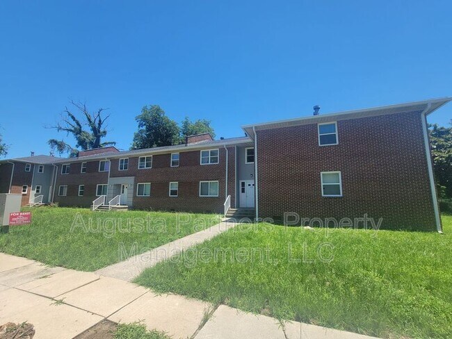 Foto del edificio - 112 3rd St