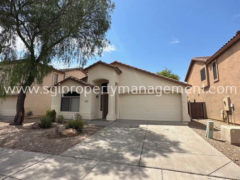UPGRADED NORTH PHOENIX 3 BEDROOM HOME! House for Rent in Phoenix, AZ