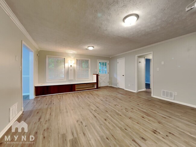 Foto del edificio - 35 Paris Ct