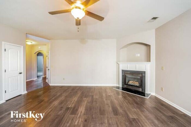 Foto del edificio - 9342 Doss Ferry Ln