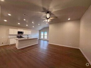 Building Photo - 323 Trailblazer Ln