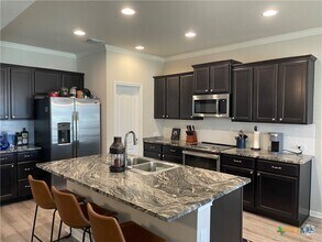 Building Photo - 7220 Rosado Dr