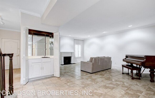 Foto del edificio - 3 br, 2.5 bath House - 7731 Broadway #F34