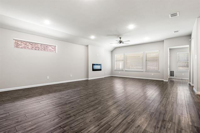 Foto del edificio - 468 Pebble Brook Ln