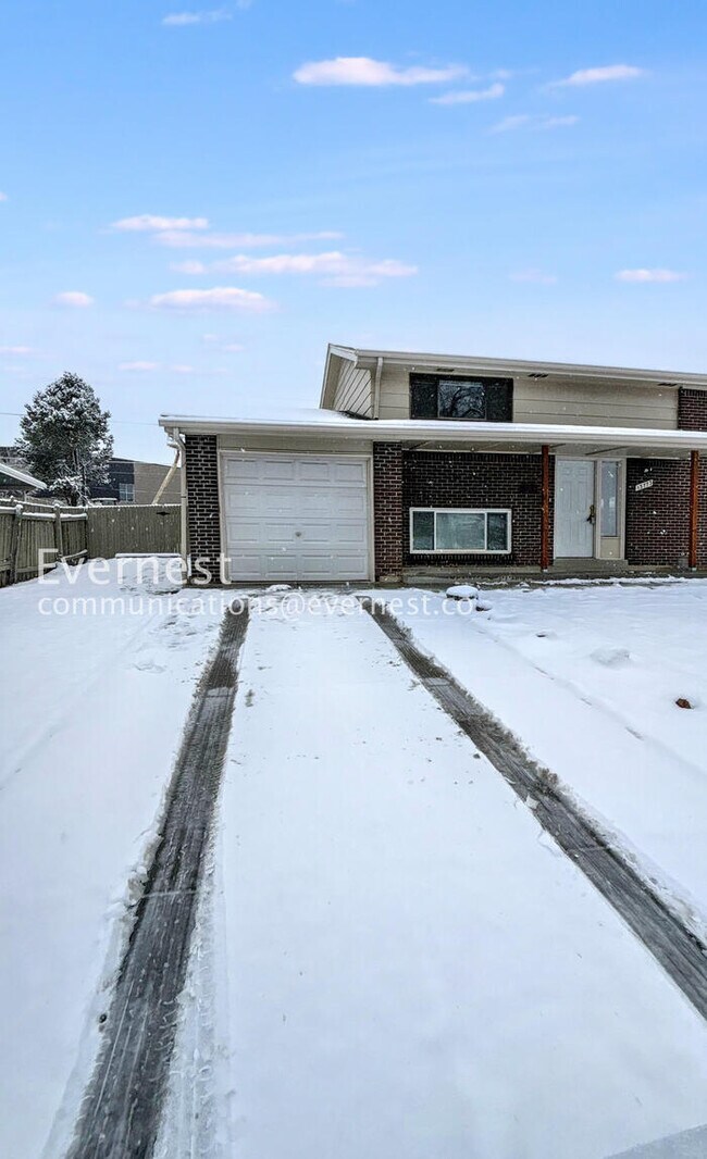 Foto del edificio - 13773 E 32nd Pl