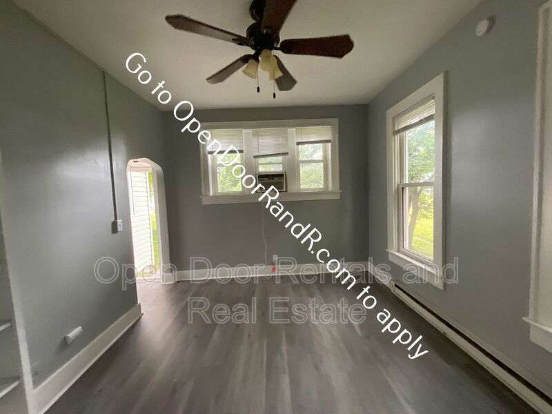 824 Huestis Ave Unit Apt B, Fort Wayne, IN 46807 Condo for Rent in