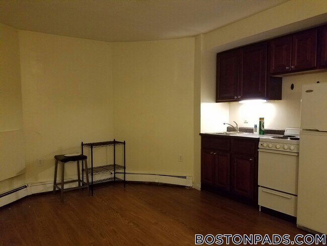Building Photo - 59 S Huntington Ave