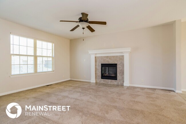 Building Photo - 501 Fall Meadow Ln