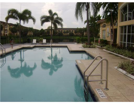Foto del edificio - 9640 NW 2nd St