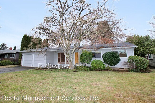 Building Photo - 3 br, 2 bath House - 1825 SW Wynwood Ave