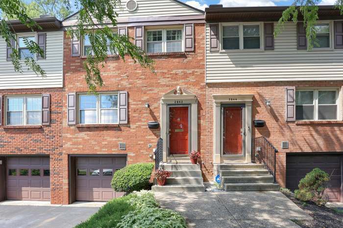Foto principal - 2842 Kingsrowe Ct