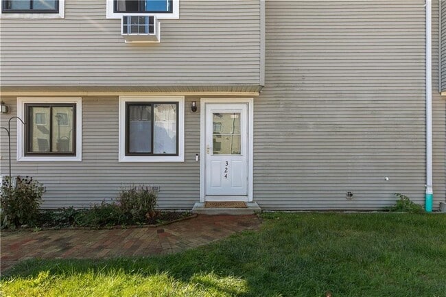 Building Photo - 66 Girard Ave