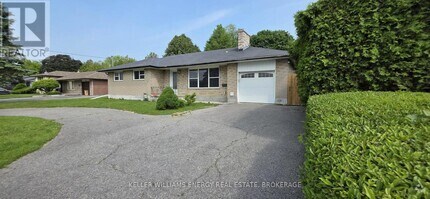 Building Photo - 316 Rossland Rd W
