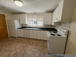 Building Photo - 31 Captain Parker Arms