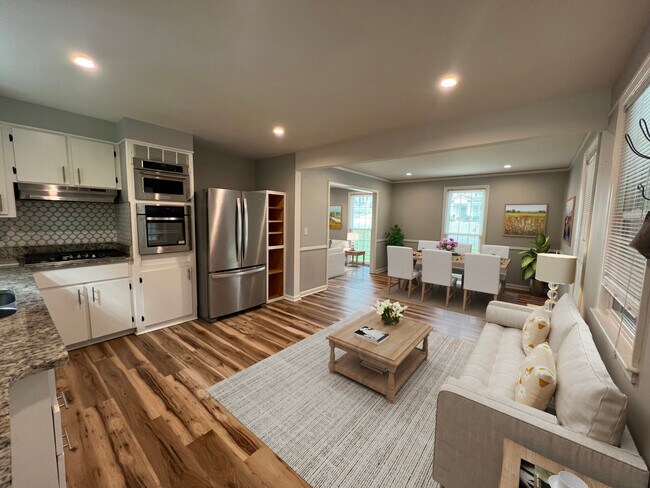 Foto del edificio - 5290 Green Hill Pl NE