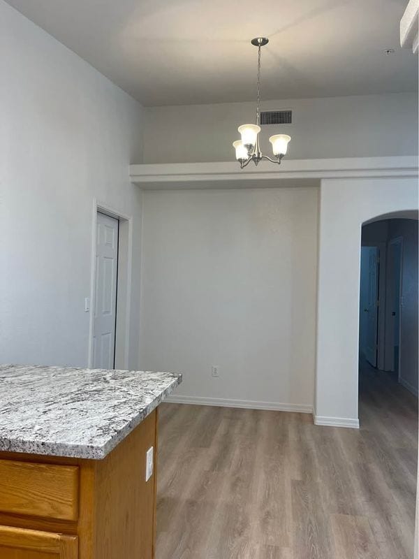 Building Photo - 3320 Tomahawk Dr