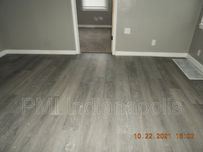 Building Photo - 1141 Shadeland Ave