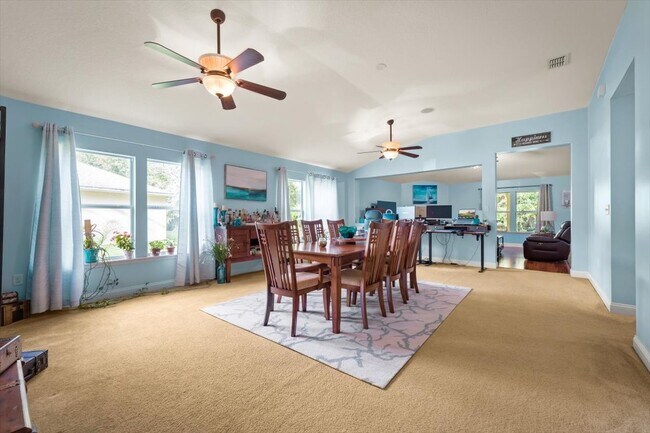 Foto del edificio - 11829 Carolwood Ln