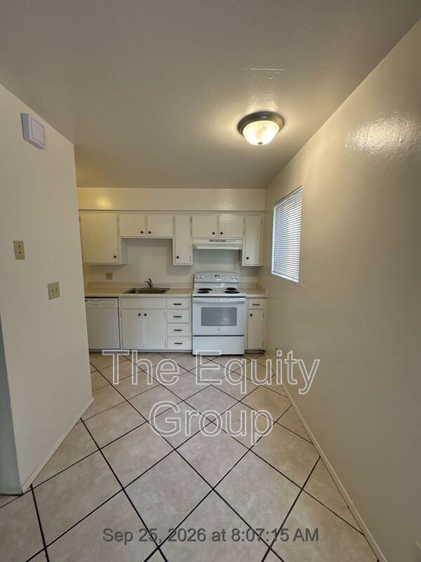 Foto del edificio - 310 N Orange Ave