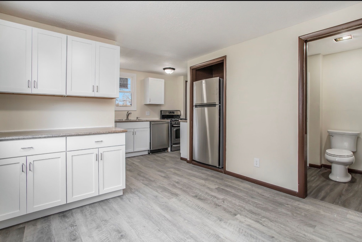 334 S 4th St, Niles, MI 49120 House Rental in Niles, MI