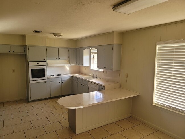 Foto del edificio - 6084 W Roundbunch Rd