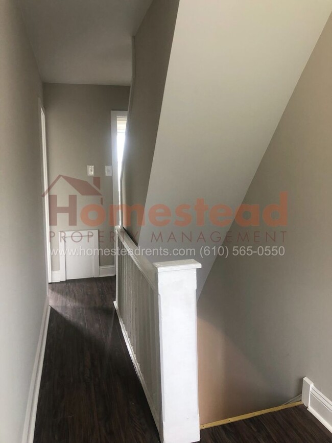 Building Photo - 3 BEDROOM HOME IN CLIFTON HEIGHTS!