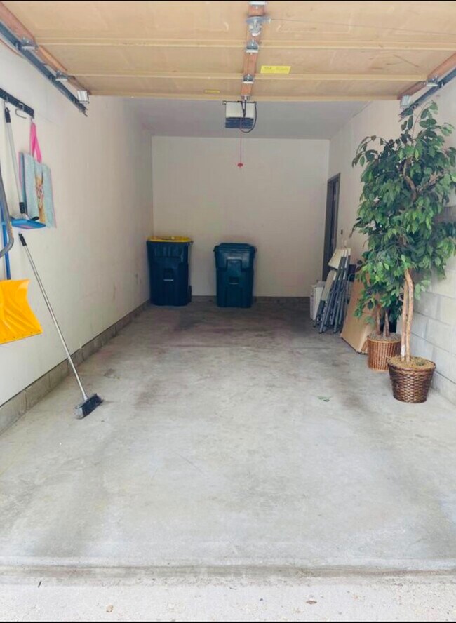 Foto del edificio - 1150 Longwell Ln