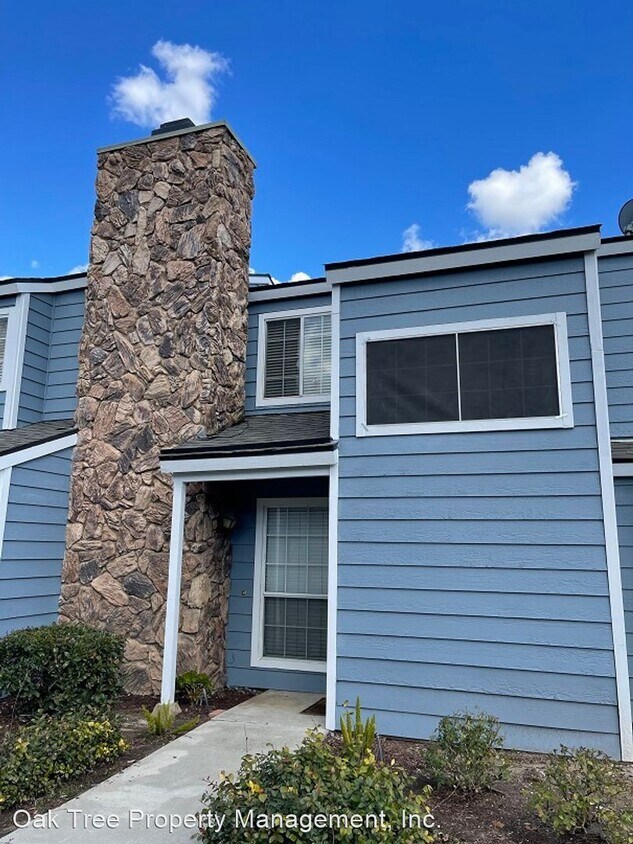 3 br, 2.5 bath House 1452 Mayflower Way House Rental in Clovis, CA