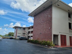 Building Photo - 4730 NW 10th Ct
