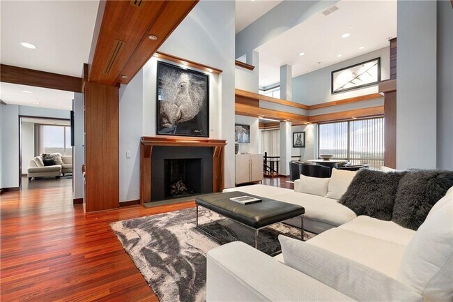 Foto del edificio - 5 W Mountain St