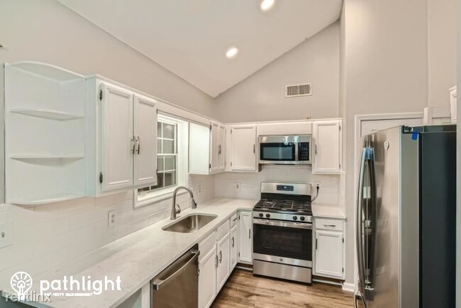 Building Photo - 3 br, 2 bath House - 350 Jamaica Cove SW UNIT