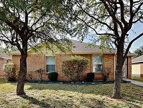 Building Photo - 7528 Marietta Ln