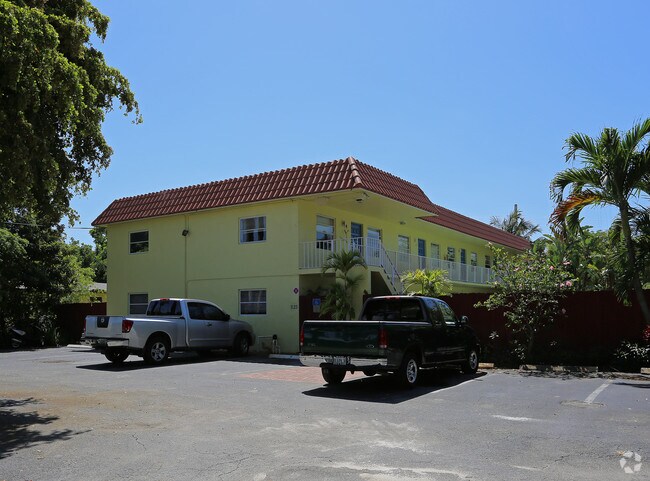 Foto del edificio - 1125 NE 16th Pl